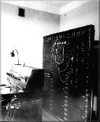 Amplifikatornia po montazu 1934 r.jpg